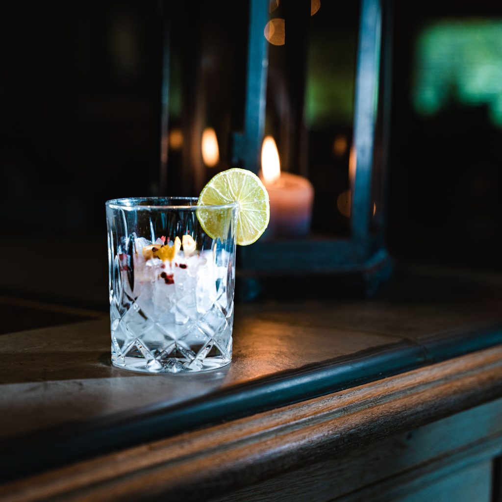 cocktails with lemon slice - honfleur bar